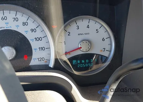 2005 Dodge Dakota Slt z USA, uszkodzony, nr VIN 1D7HW42J95S294207